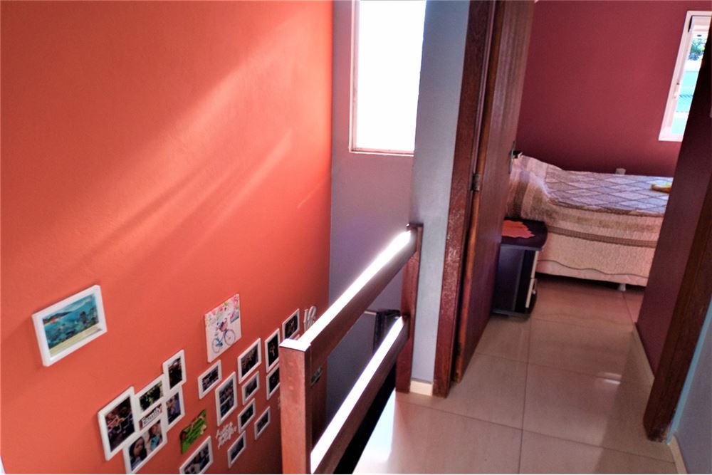 Casa à venda com 2 quartos, 67m² - Foto 11