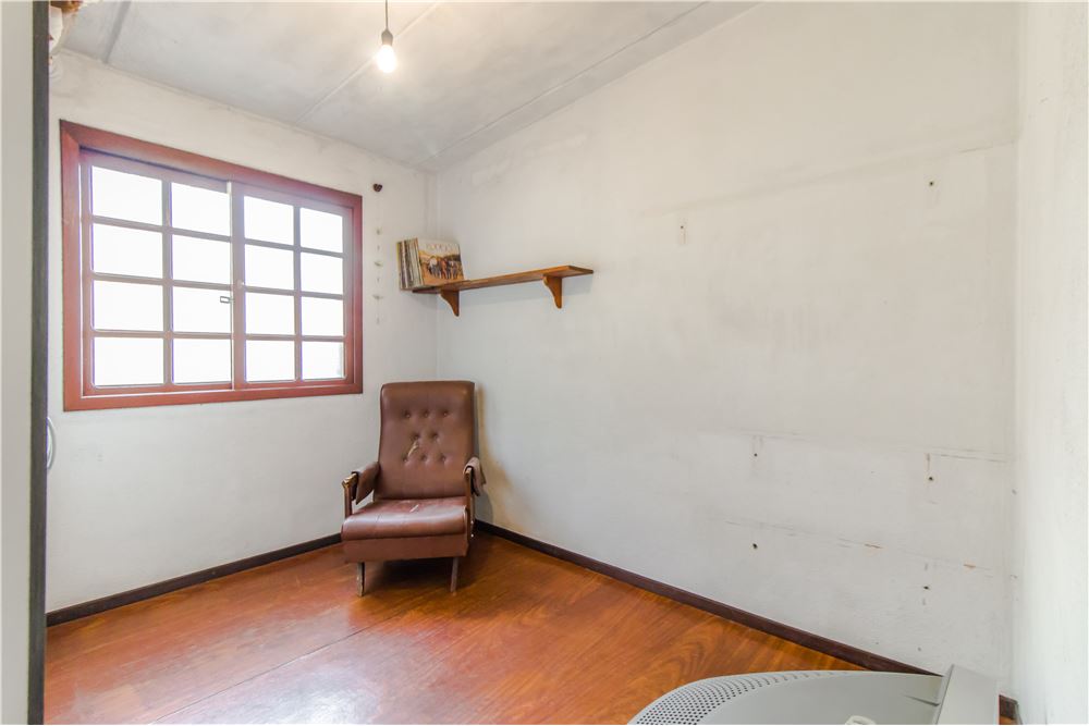 Casa à venda com 3 quartos, 300m² - Foto 16