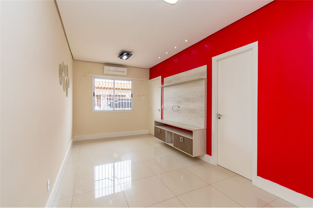 Casa à venda com 2 quartos, 61m² - Foto 5