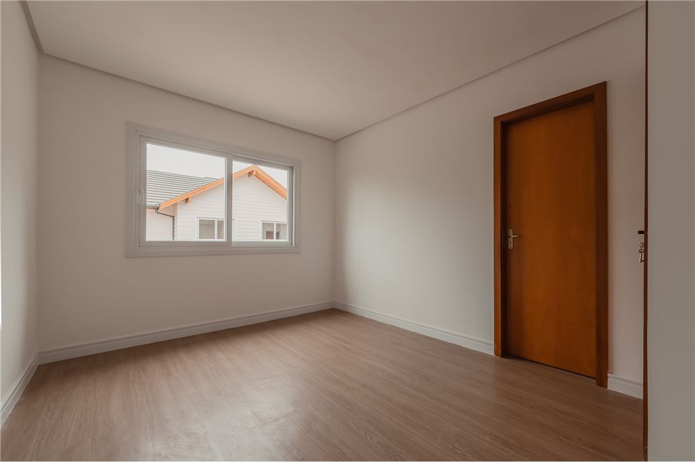 Casa à venda com 2 quartos, 94m² - Foto 17