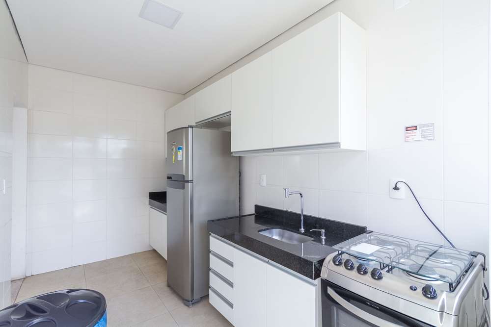 Apartamento à venda com 2 quartos, 39m² - Foto 12