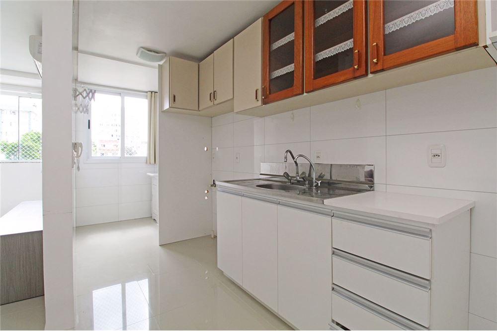 Apartamento à venda com 1 quarto, 50m² - Foto 4