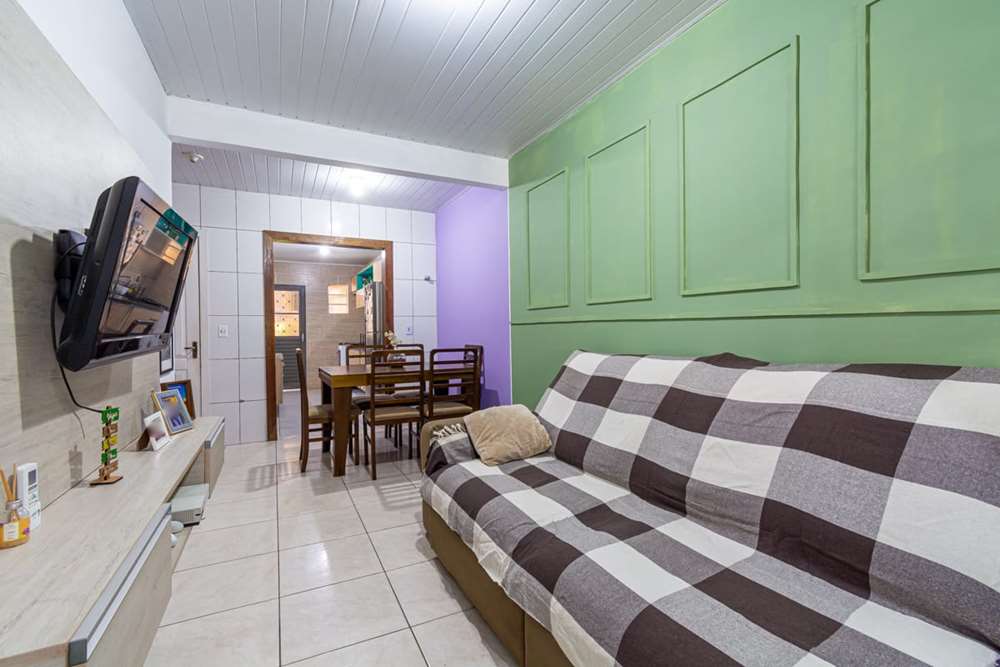 Casa à venda com 2 quartos, 100m² - Foto 4