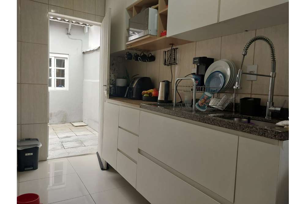 Casa à venda com 3 quartos, 80m² - Foto 12