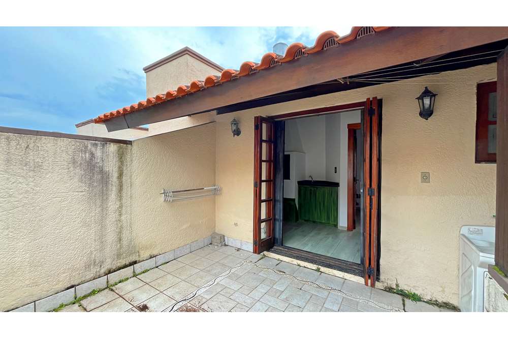 Casa de Condomínio à venda com 3 quartos, 249m² - Foto 24