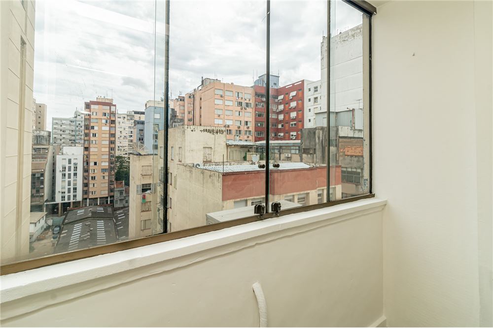 Apartamento à venda com 3 quartos, 105m² - Foto 15