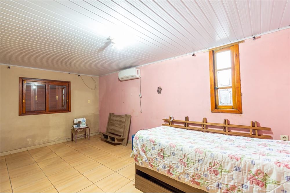 Casa à venda com 3 quartos, 300m² - Foto 14