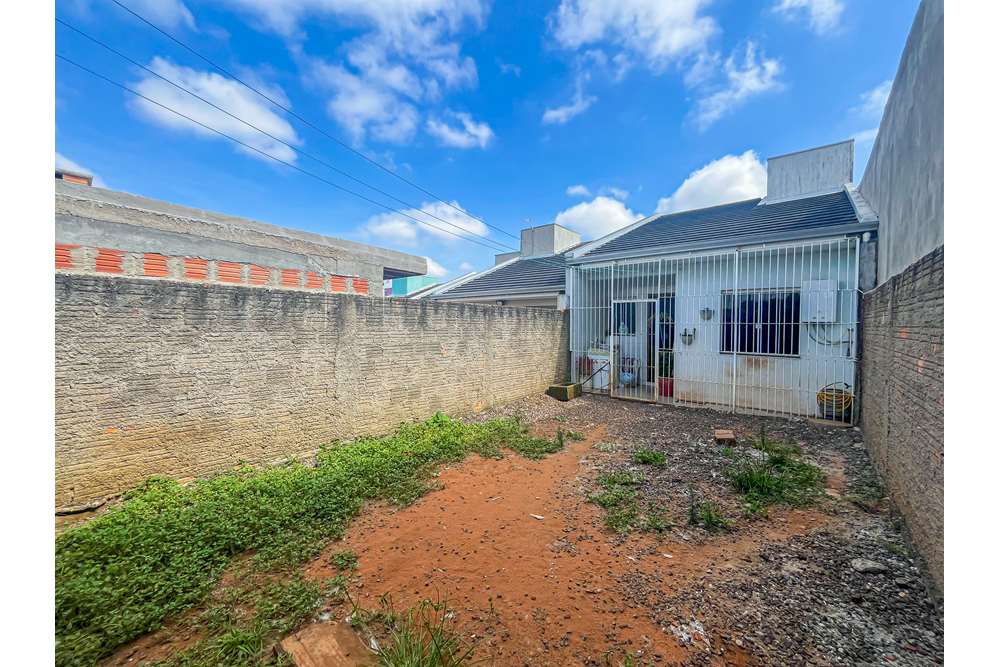 Casa à venda com 2 quartos, 150m² - Foto 17