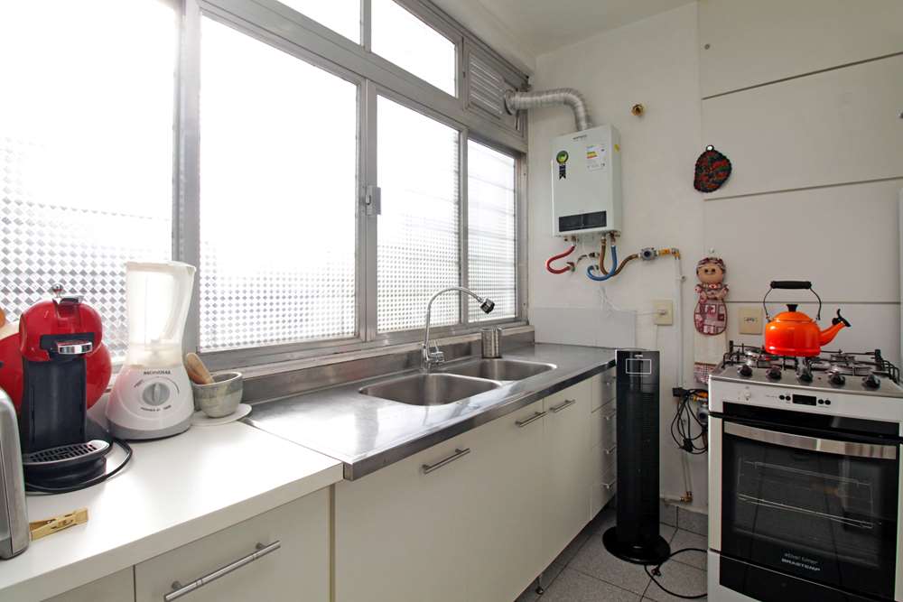 Apartamento à venda com 3 quartos, 107m² - Foto 8