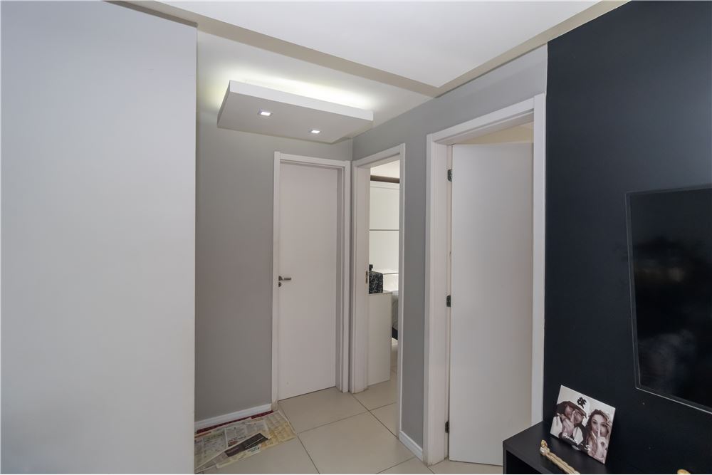 Apartamento à venda com 2 quartos, 56m² - Foto 10