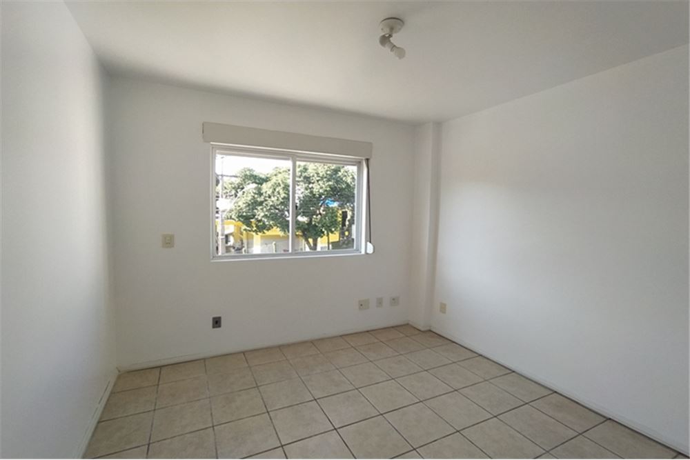 Apartamento para alugar com 2 quartos, 80m² - Foto 10