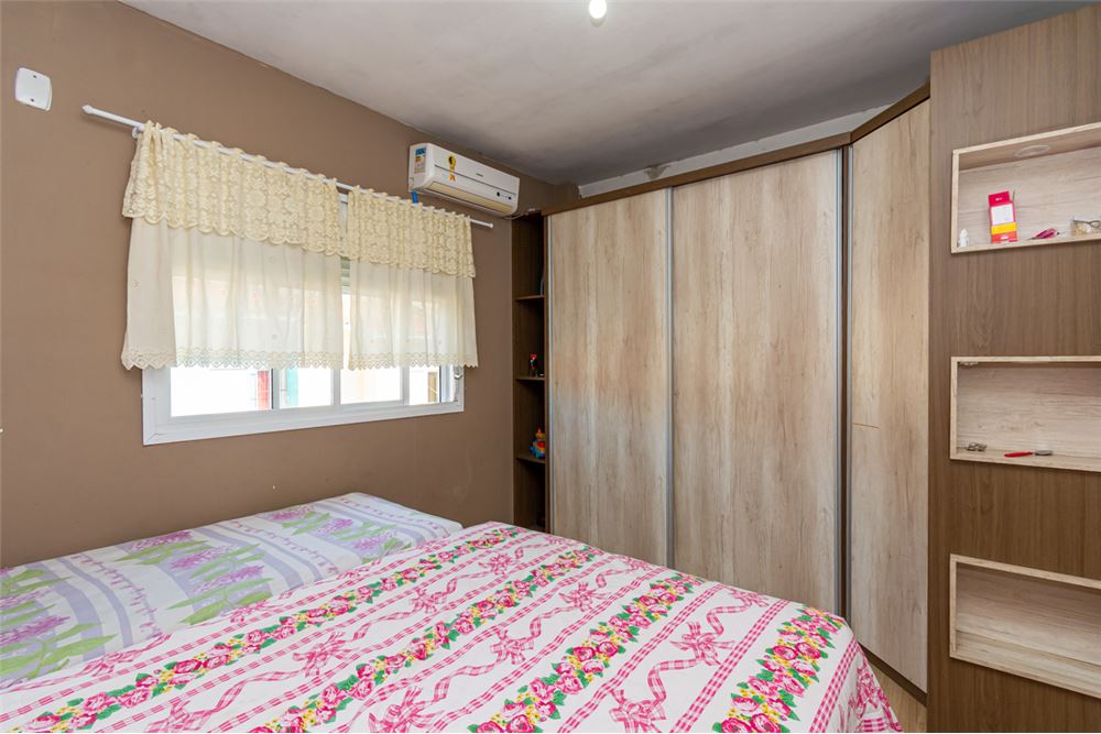 Casa à venda com 2 quartos, 80m² - Foto 22