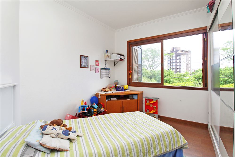 Apartamento à venda com 3 quartos, 183m² - Foto 13