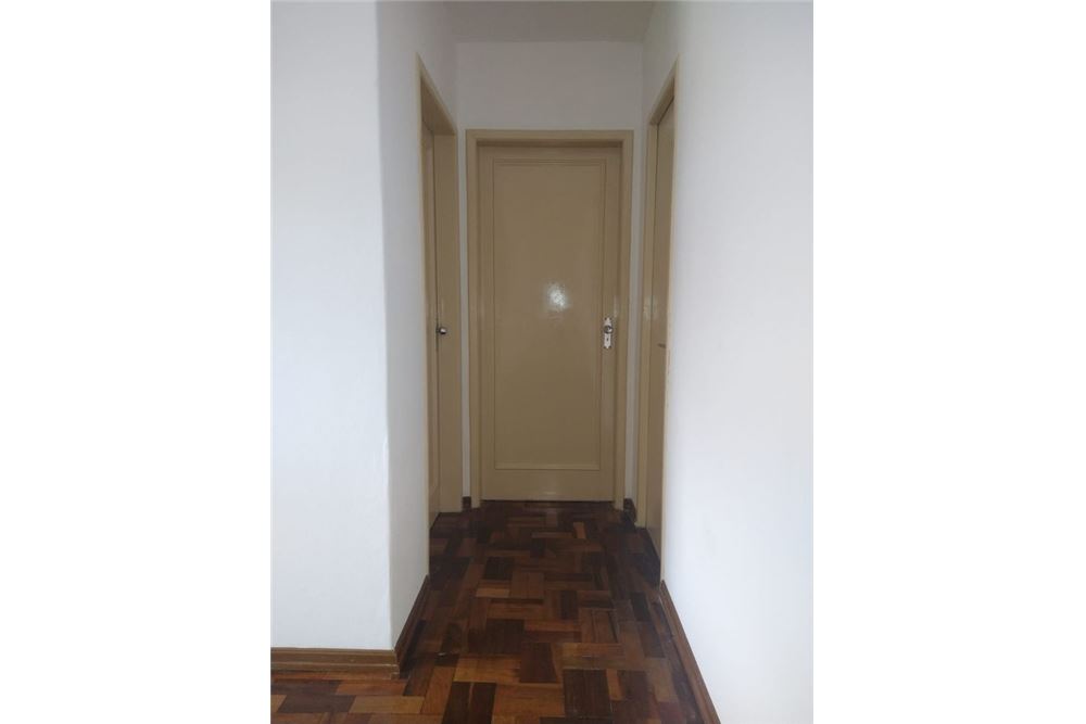 Apartamento à venda com 2 quartos, 64m² - Foto 8