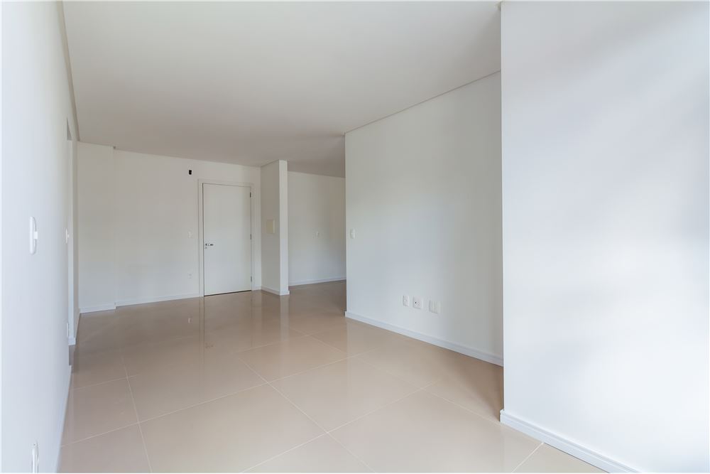 Apartamento à venda com 1 quarto, 65m² - Foto 14