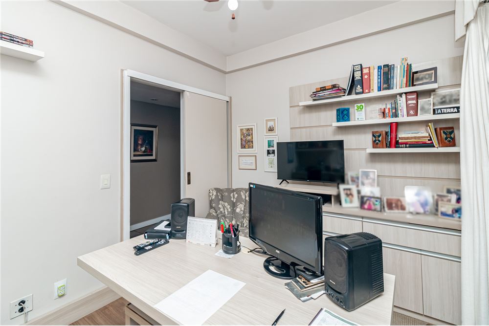 Cobertura à venda com 3 quartos, 258m² - Foto 14