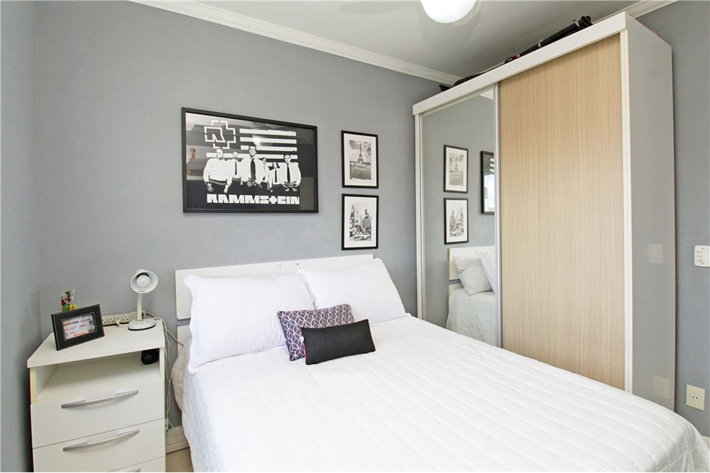 Apartamento à venda com 2 quartos, 77m² - Foto 14