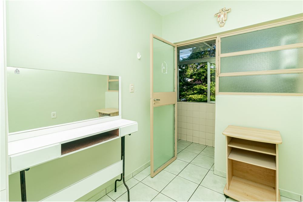 Apartamento à venda com 2 quartos, 112m² - Foto 10