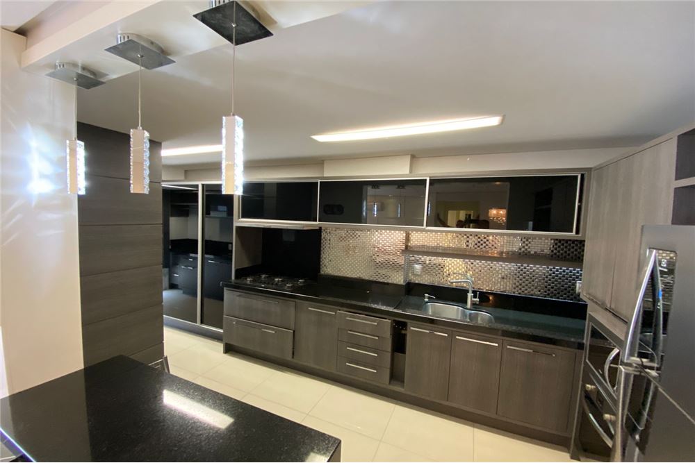 Apartamento, 1 quarto, 149 m² - Foto 2