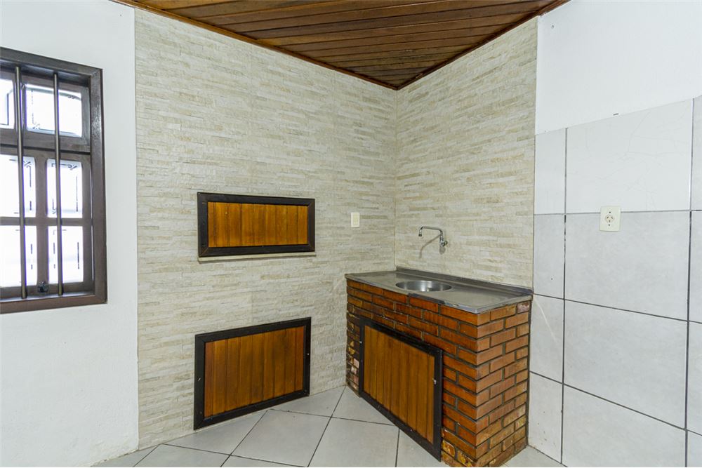 Casa à venda com 3 quartos, 200m² - Foto 25