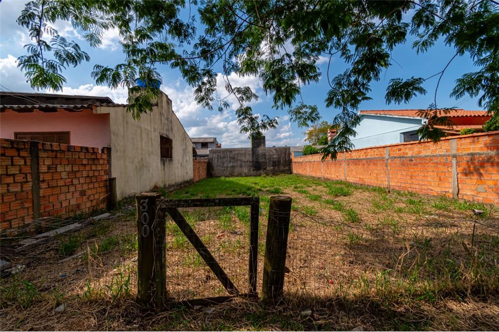 Terreno à venda, 250m² - Foto 1