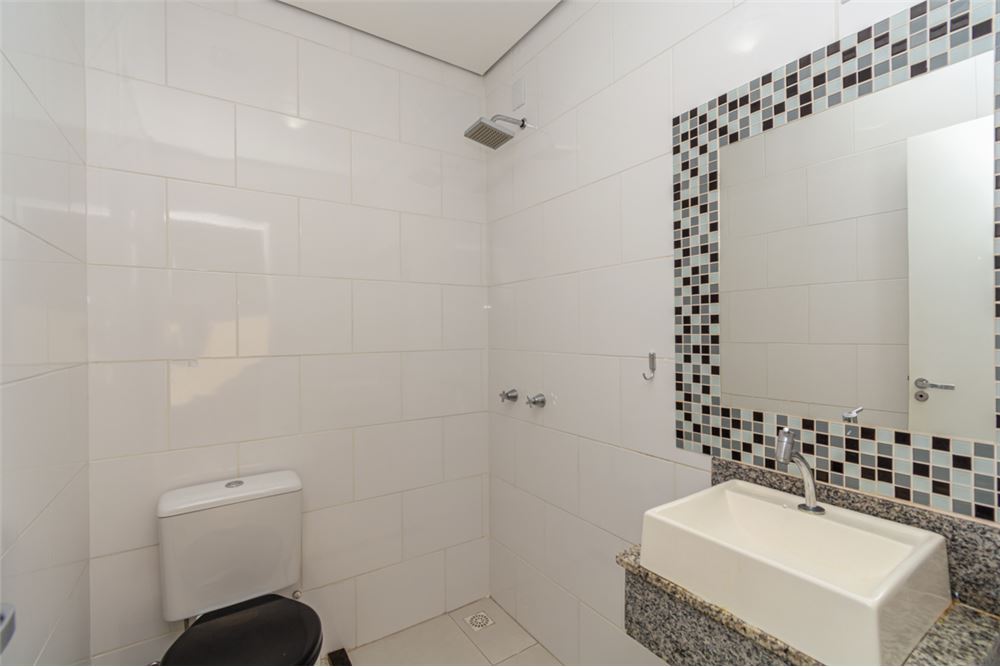 Apartamento à venda com 2 quartos, 67m² - Foto 15