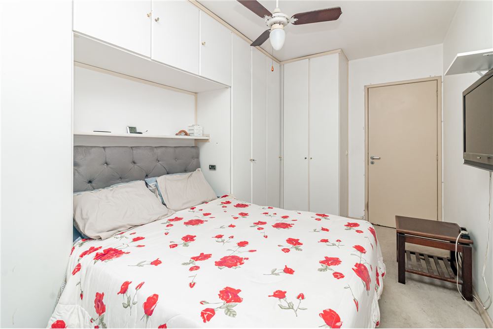 Apartamento à venda com 2 quartos, 236m² - Foto 13