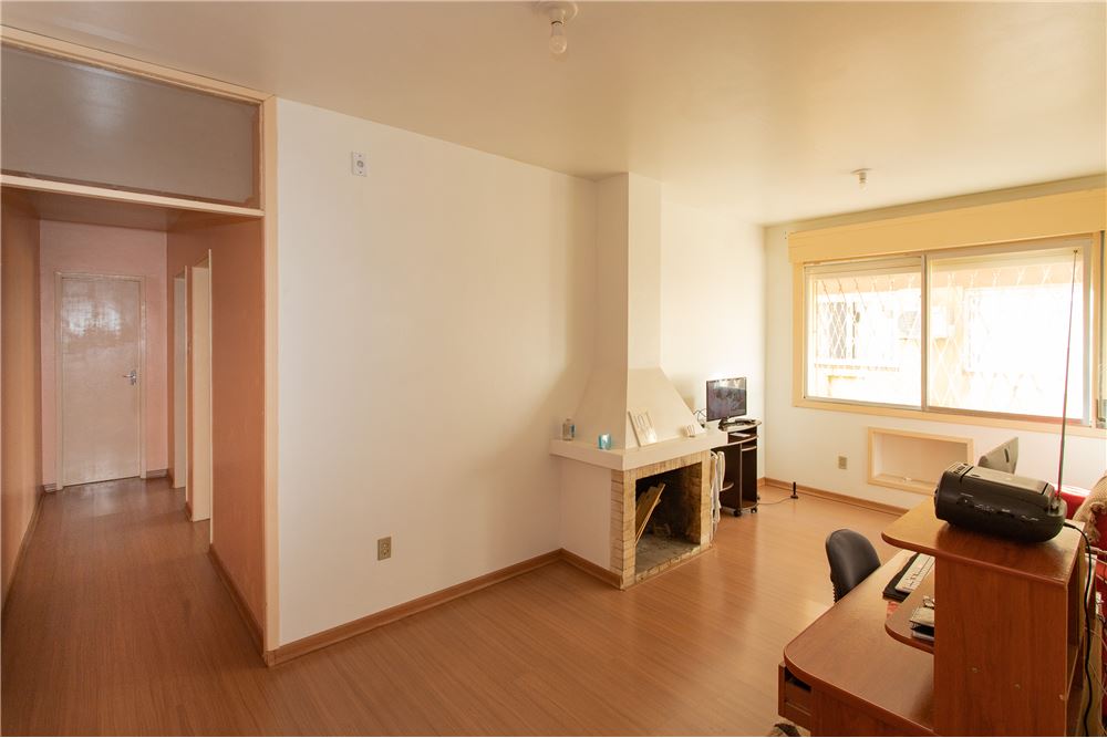 Apartamento à venda com 2 quartos, 70m² - Foto 1