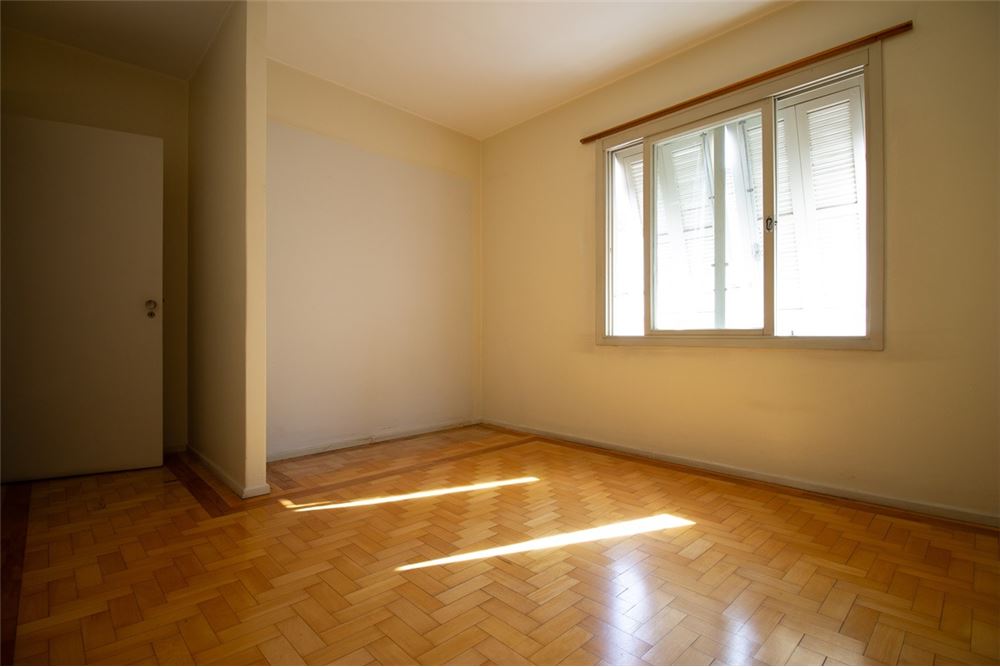 Apartamento à venda com 3 quartos, 130m² - Foto 19