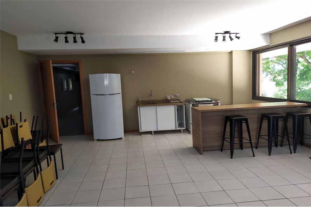 Apartamento à venda com 1 quarto, 50m² - Foto 13