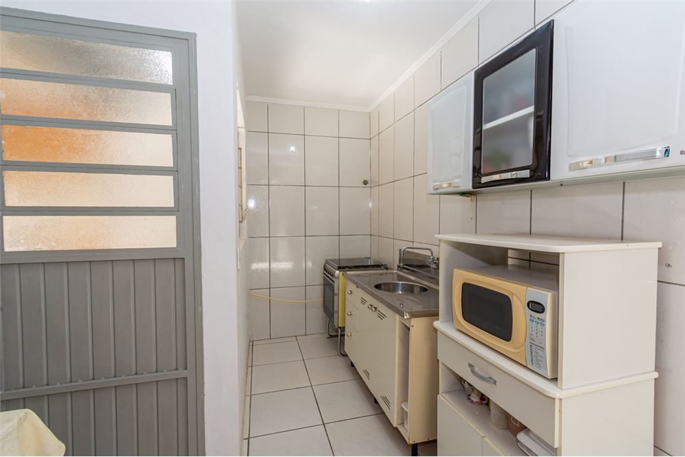 Casa à venda com 3 quartos, 74m² - Foto 12