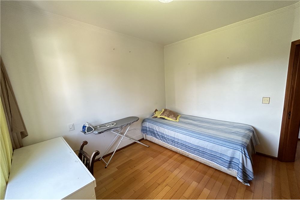 Apartamento à venda com 4 quartos, 156m² - Foto 14