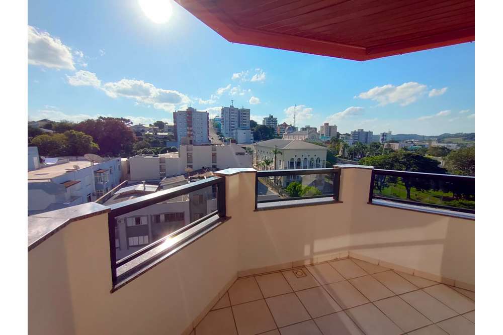 Apartamento para alugar com 2 quartos, 115m² - Foto 8