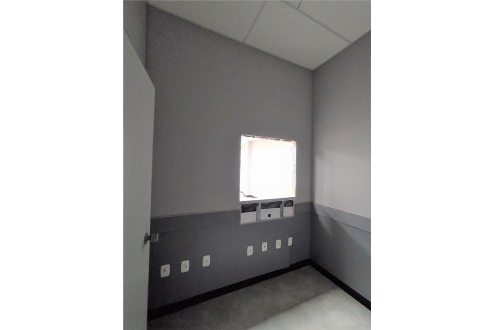 Prédio Inteiro para alugar, 555m² - Foto 13