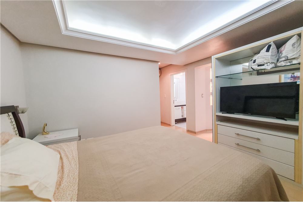 Apartamento à venda com 3 quartos, 185m² - Foto 14