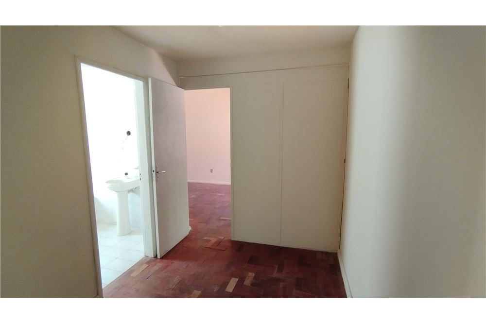 Casa à venda com 3 quartos, 135m² - Foto 8