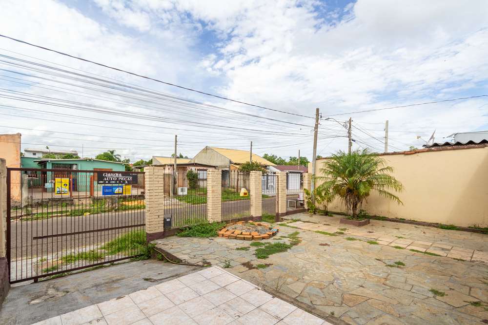 Casa à venda com 2 quartos, 300m² - Foto 3