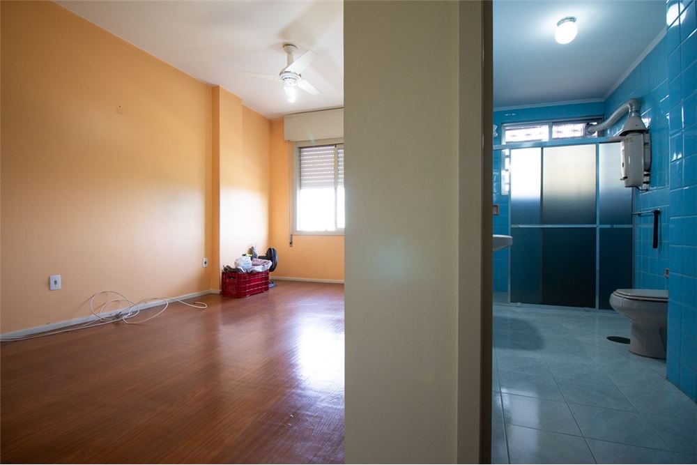 Apartamento à venda com 3 quartos, 130m² - Foto 3