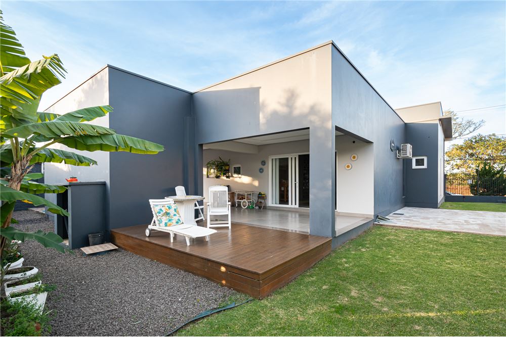 Casa à venda com 3 quartos, 205m² - Foto 25