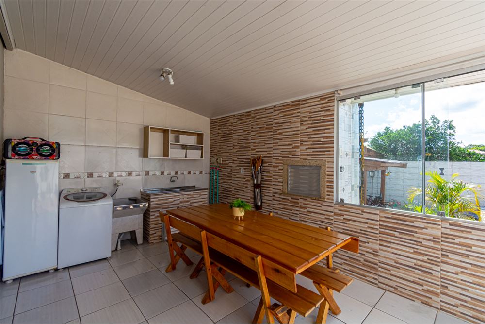 Casa à venda com 4 quartos, 250m² - Foto 7