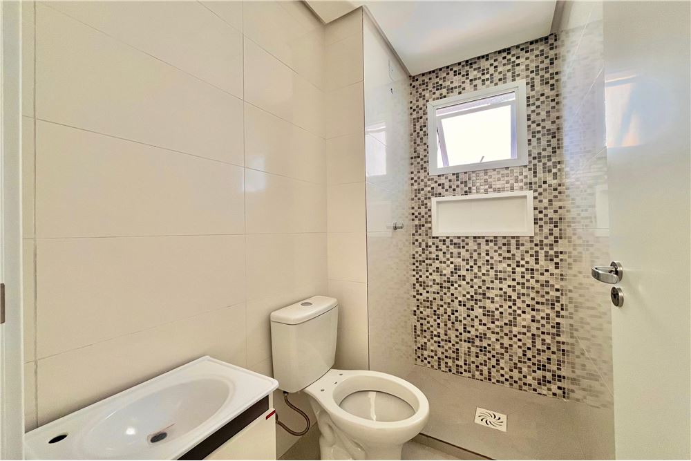 Apartamento à venda com 2 quartos, 69m² - Foto 9