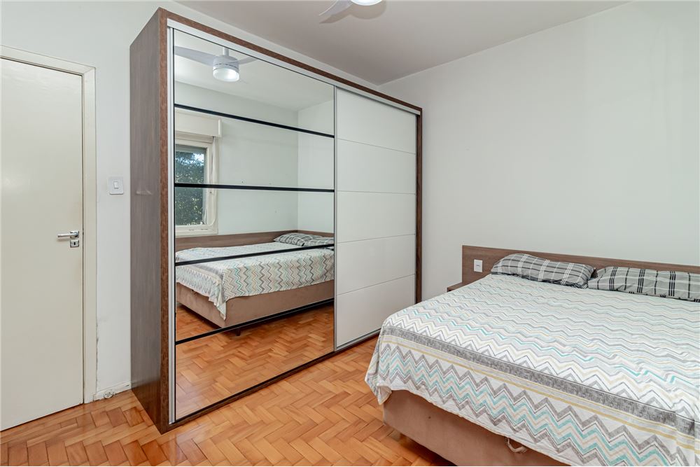 Apartamento à venda com 2 quartos, 70m² - Foto 12