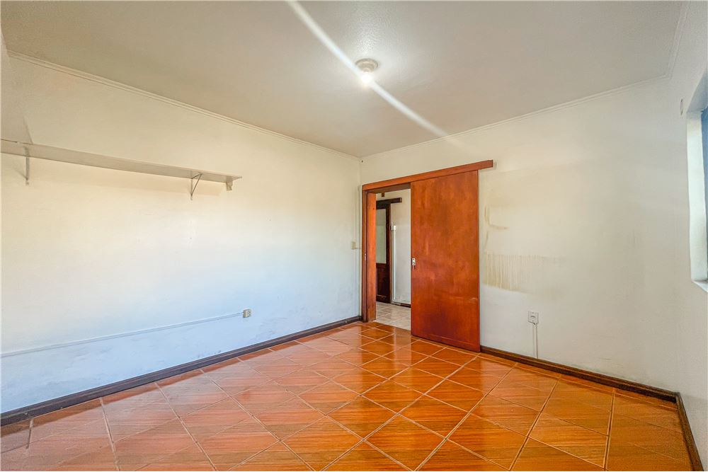 Casa à venda com 4 quartos, 350m² - Foto 18