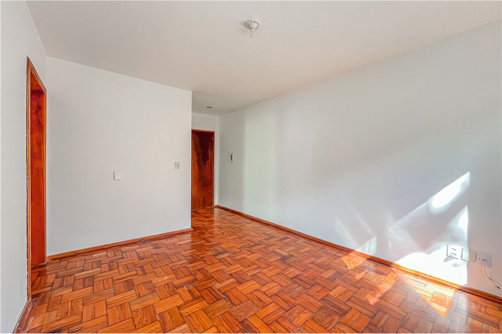 Apartamento à venda com 3 quartos, 62m² - Foto 4