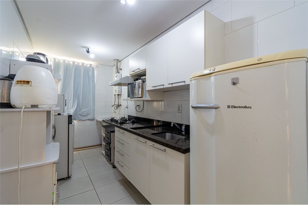 Apartamento à venda com 2 quartos, 67m² - Foto 13