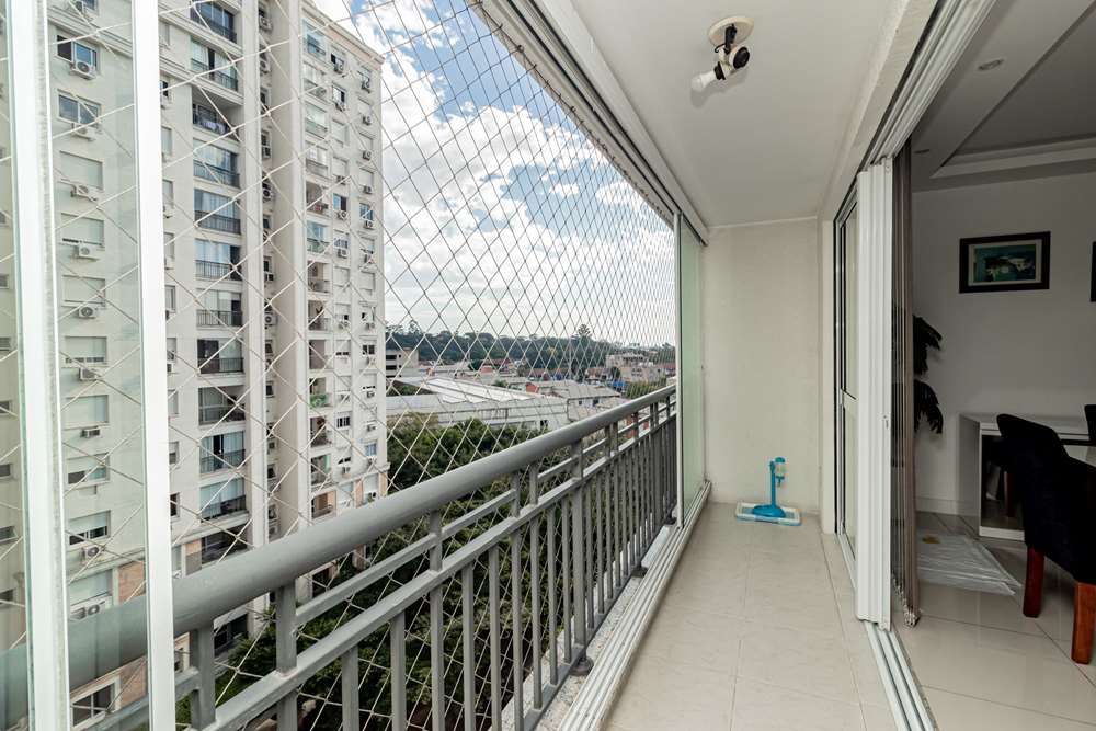 Apartamento à venda com 3 quartos, 174m² - Foto 3