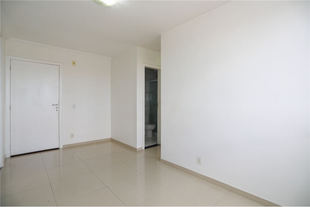 Apartamento à venda com 2 quartos, 65m² - Foto 14