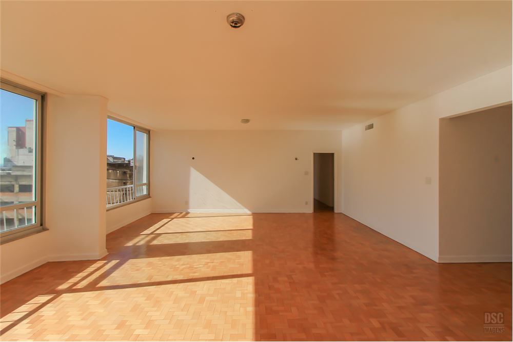 Apartamento à venda com 4 quartos, 278m² - Foto 1