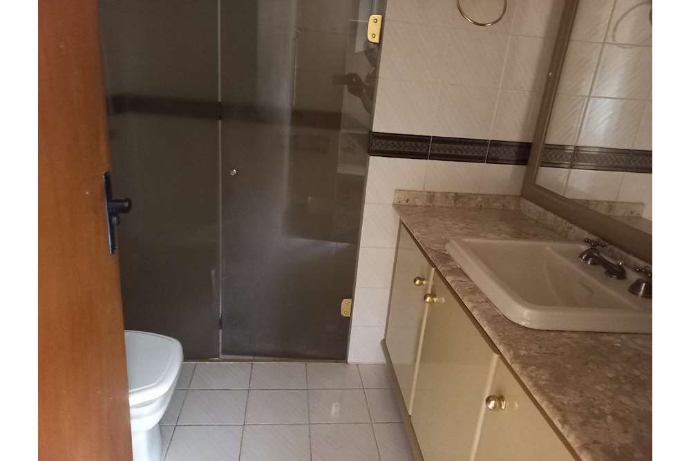 Apartamento à venda com 3 quartos, 129m² - Foto 8