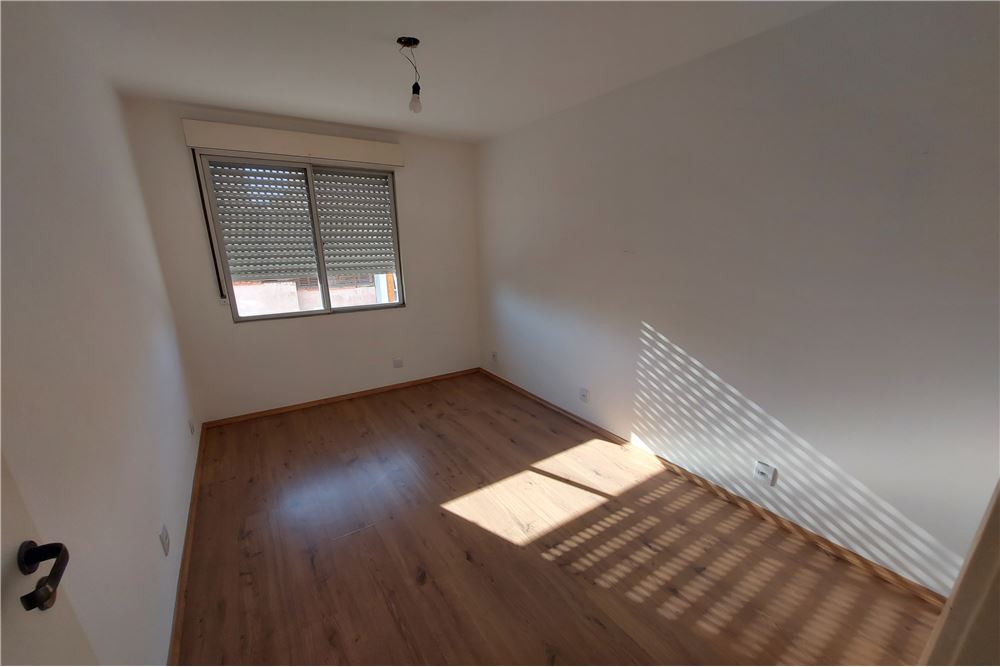 Cobertura à venda com 2 quartos, 200m² - Foto 4